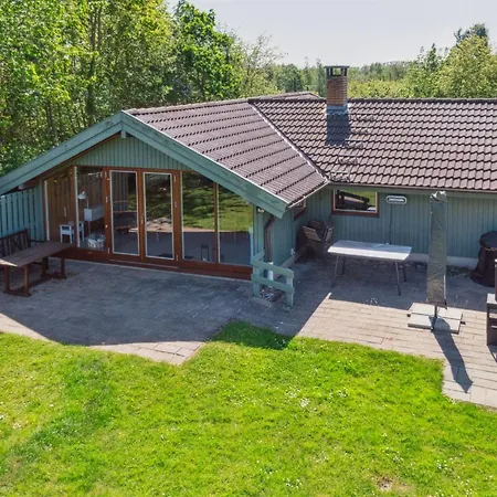 Eyer - 20m From The Sea By Interhome